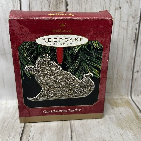 Vtg Pewter Sleigh Santa Hallmark Keepsake Ornament Our Christmas Together 1997 - Picture 1 of 4